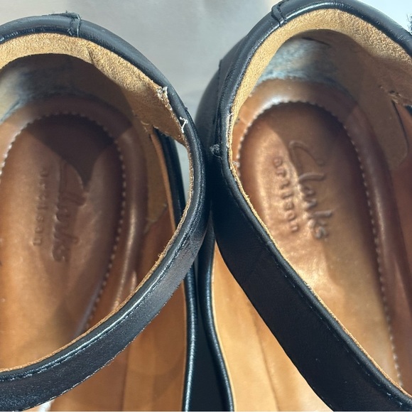 CLARKS Sz 9.5 Ankle Strap Velcro Closure Wedges Small Platform Leather Shoes - Picture 6 of 11